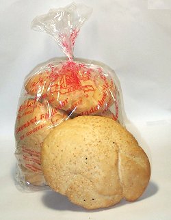 Sesamfladen von der Croque B&auml;ckerei Stahmer, Schleswig